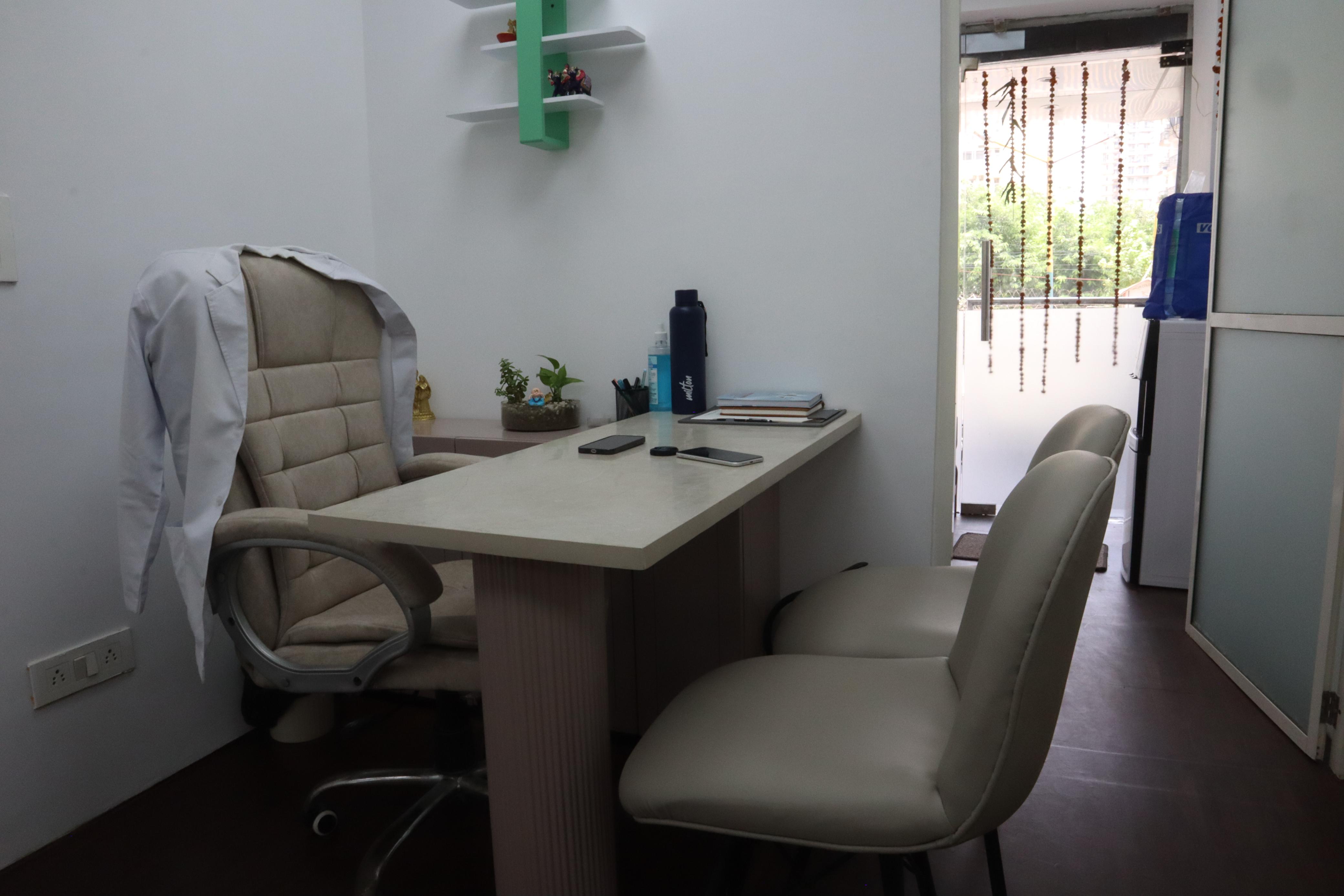 SmileSure Treatment Cabin